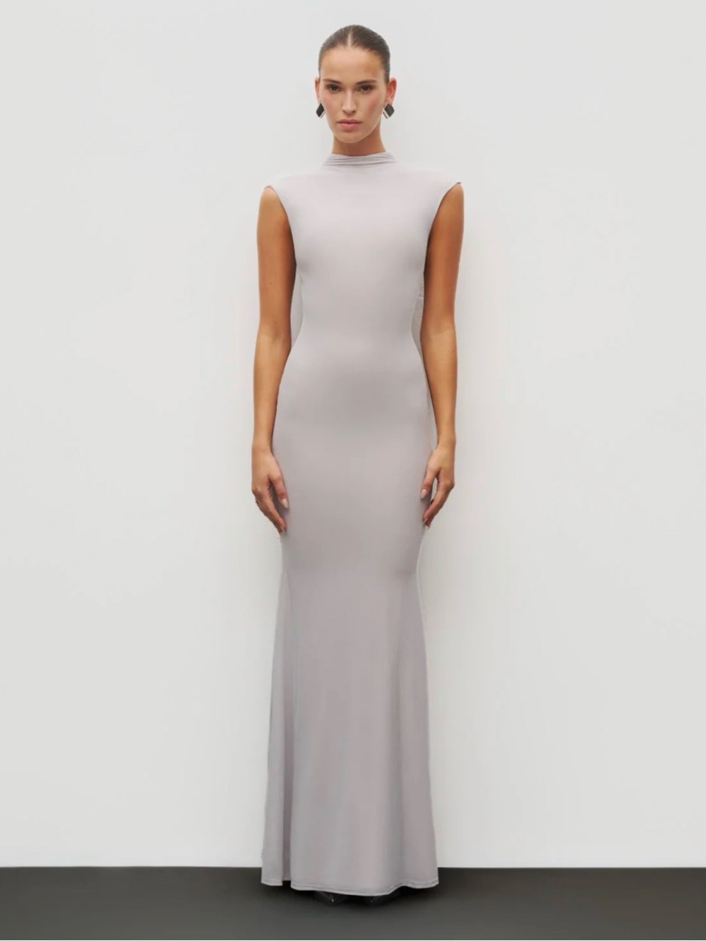 THE CONTOUR MAXI DRESS